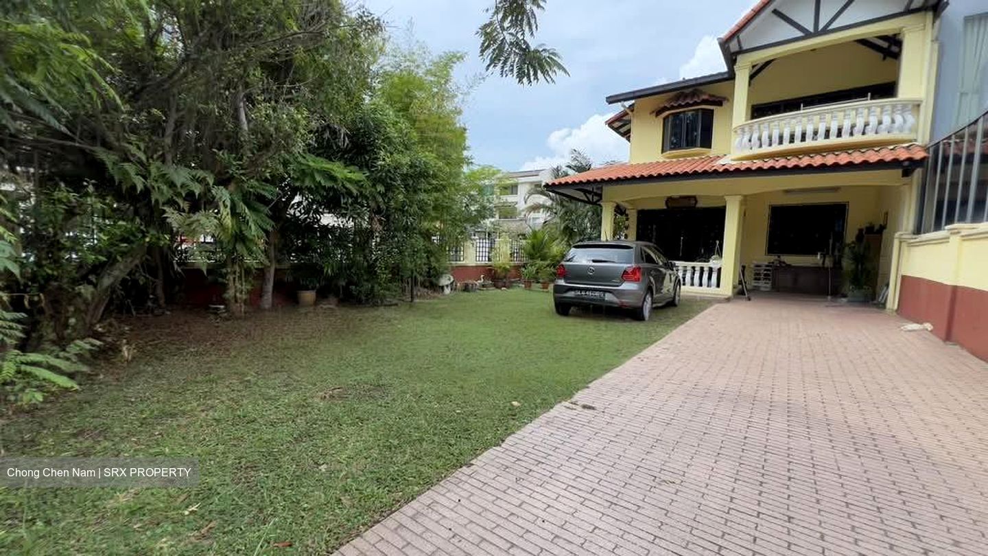 Lorong Marzuki (D14), Terrace #566119181